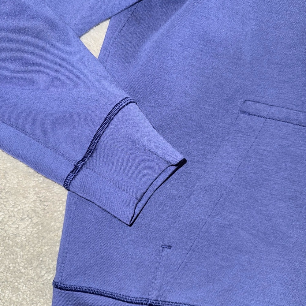 Lululemon Women’s Size 10 Navy Blue Hoodie Pullover Sweatshirt - Picture 2 of 6